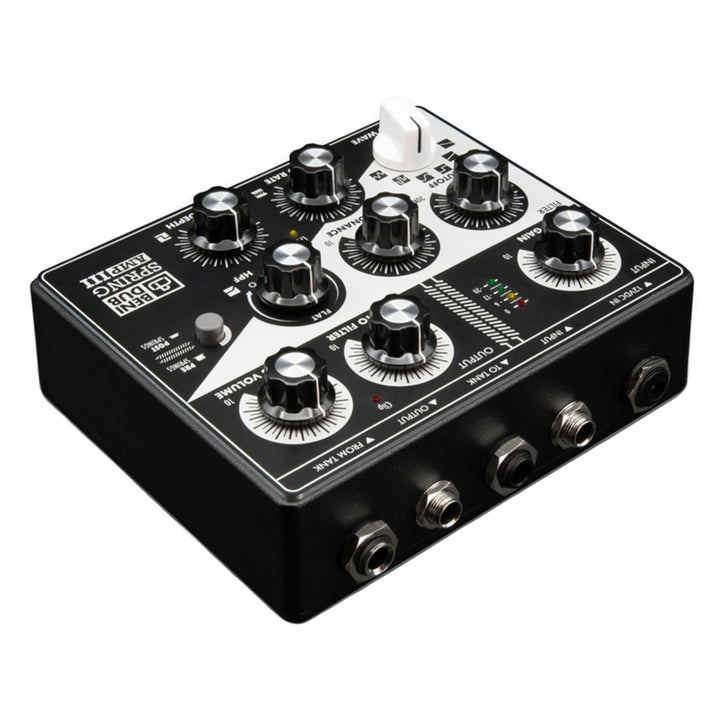 Benidub Spring Amp III スプリングリバーブ プリアンプ 製品画像 背面斜めアングル